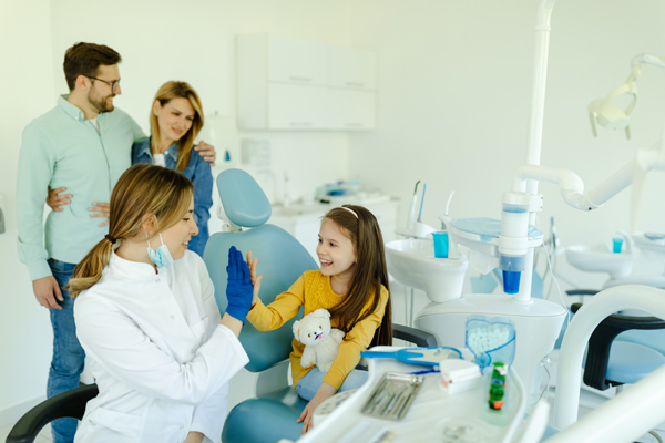 Common Services Provided By A Family Dentist